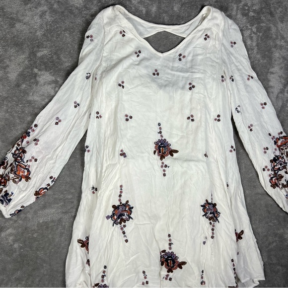 Free People Dress Womens XS Oxford Embroidered Boho Cut Out Long Sleeve Mini - Picture 4 of 9